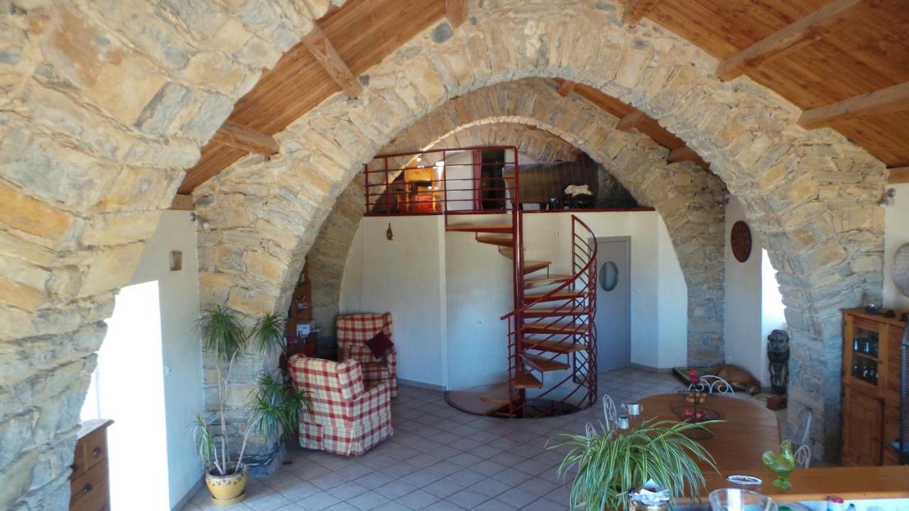 Chambre D'Hotes Les Louves Saint-Paul-des-Fonts Dış mekan fotoğraf